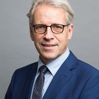 Dezernatsleitung: Prof. Dr. Meinolf Noeker
